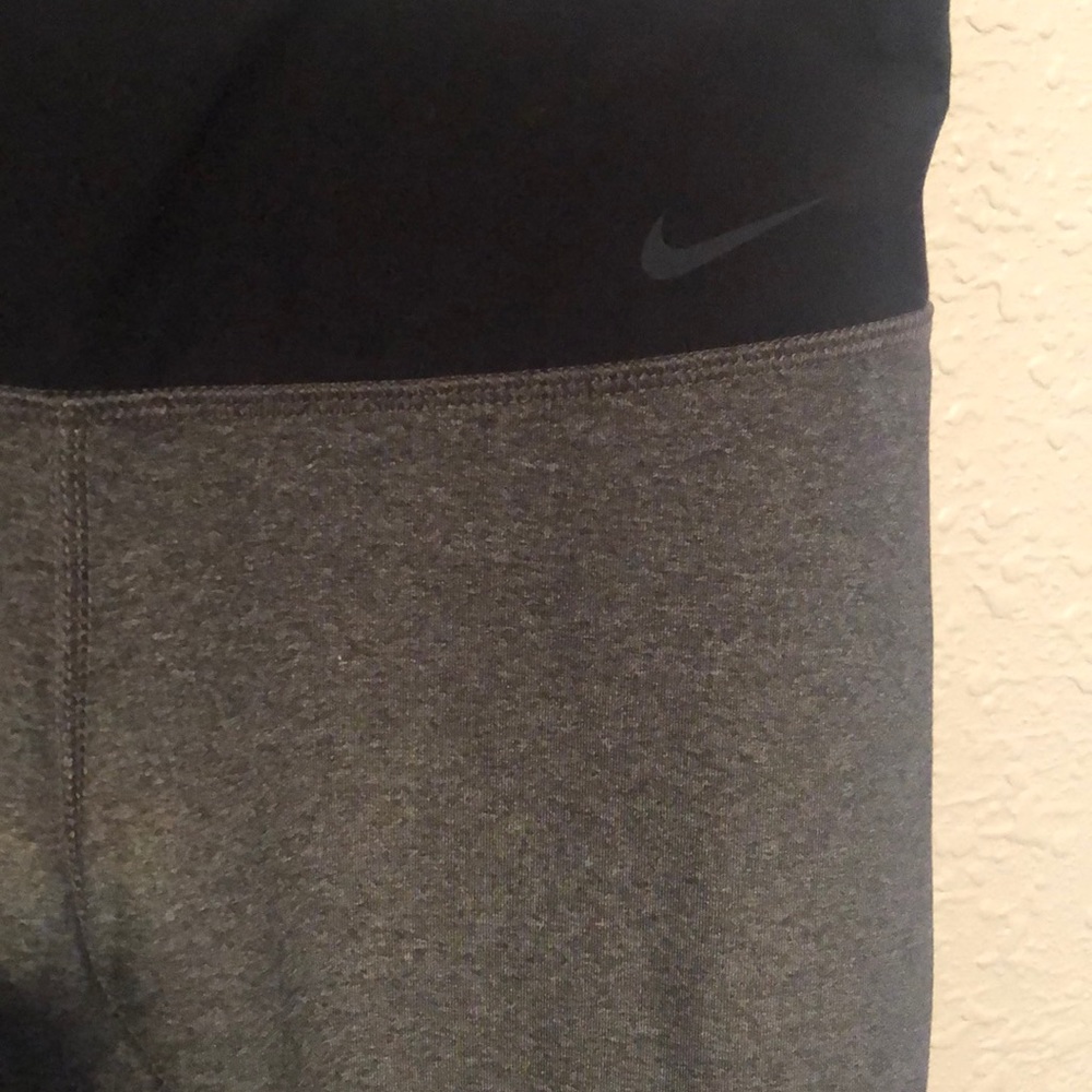 Nike leggings